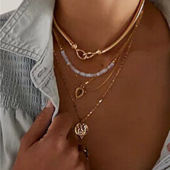 Free People Long Story Short Recycled Layered Necklace. Four Strands. New - Picture 1 of 7